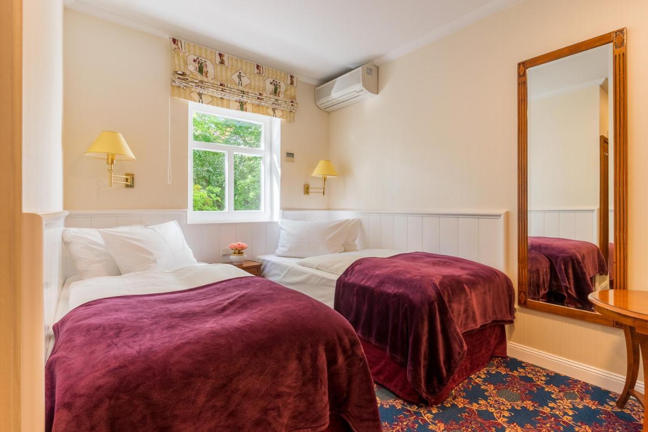 Boutiquehotel Schlosspalais Wernigerode Exterior foto