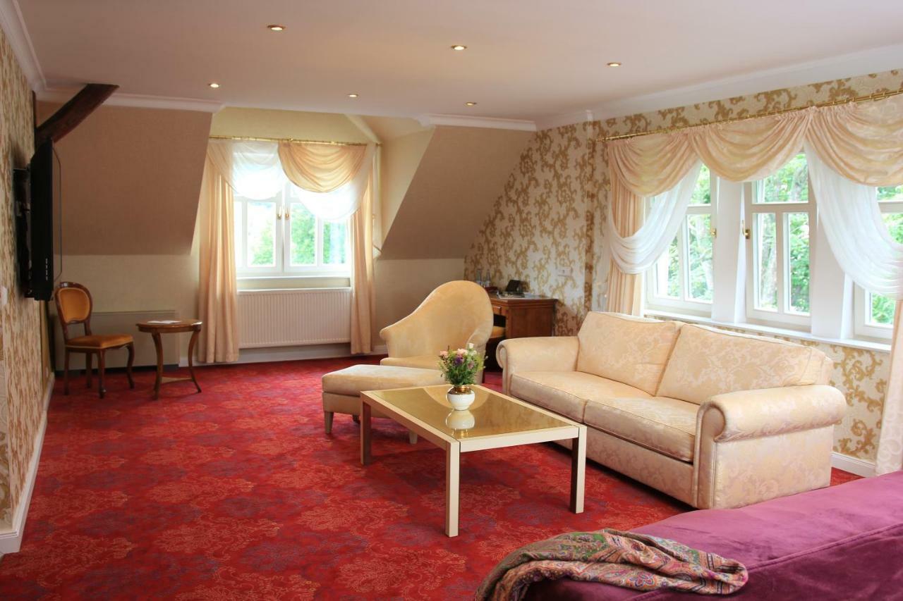 Boutiquehotel Schlosspalais Wernigerode Exterior foto